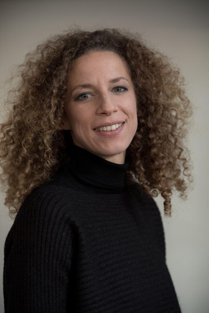 Charlotte Girard, co-responsable du programme de la France insoumise
