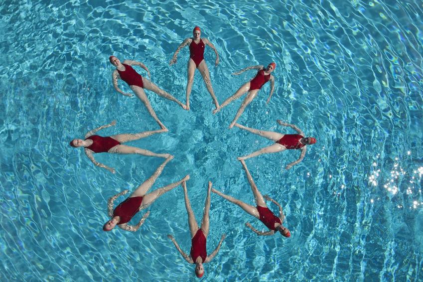 Un club de natation synchronisée ouvert au sport adapté