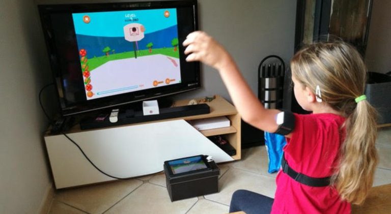 Un jeu vidéo de rééducation multi-joueurs pour les enfants
