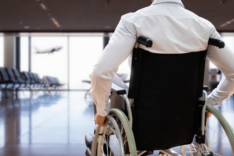 APF France Handicap lance une alerte concernant le transport aérien des personnes en situation de handicap lors des Jeux de Paris